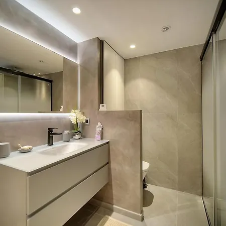 Cannes Luxury - Stunning Sea Front Villeneuve-Loubet